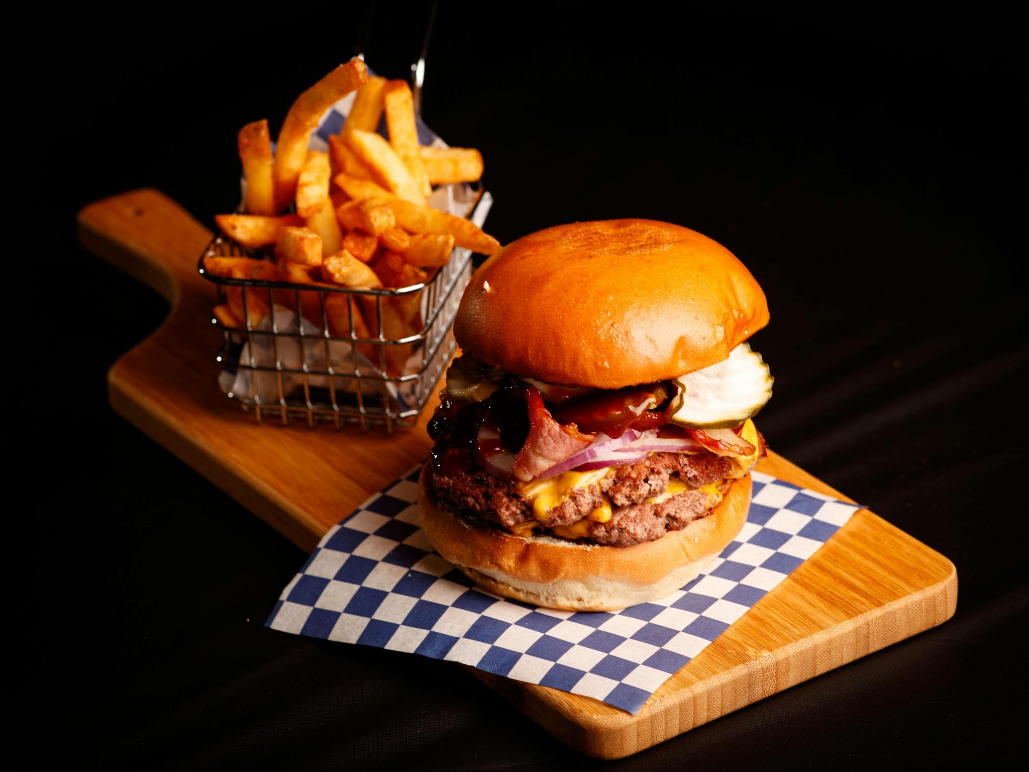 Benny's American Burger Slider Image 1