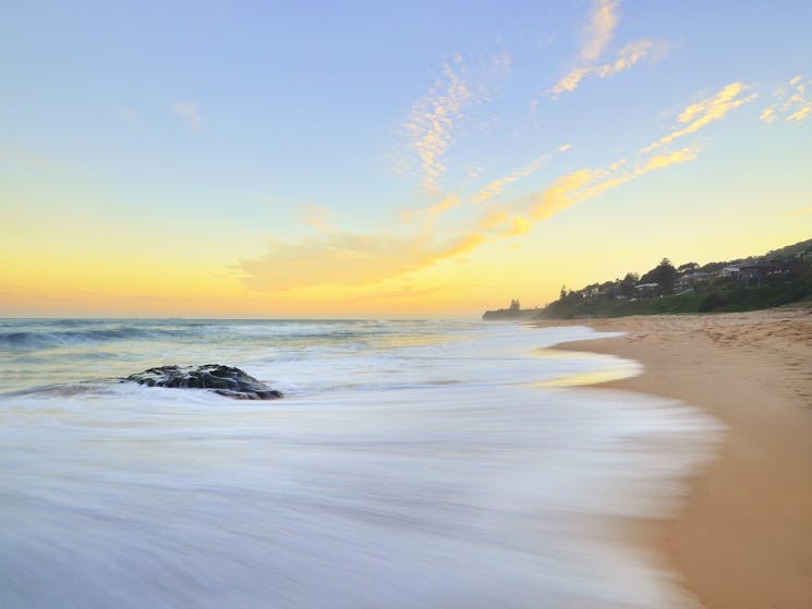 Scarborough Beach | NSW Holidays & Accommodation, Things to Do ...