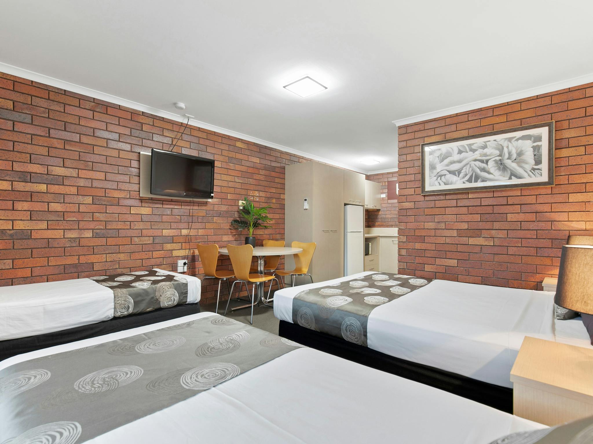 Affordable family room, large fridge, microwave, toaster Affordable family room, large fridge, microwave, toaster