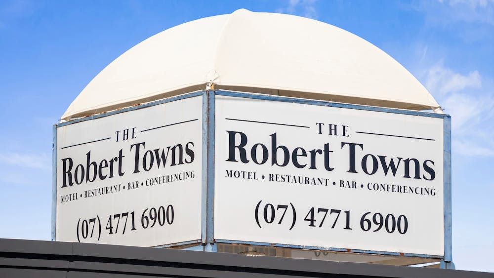The Robert Towns