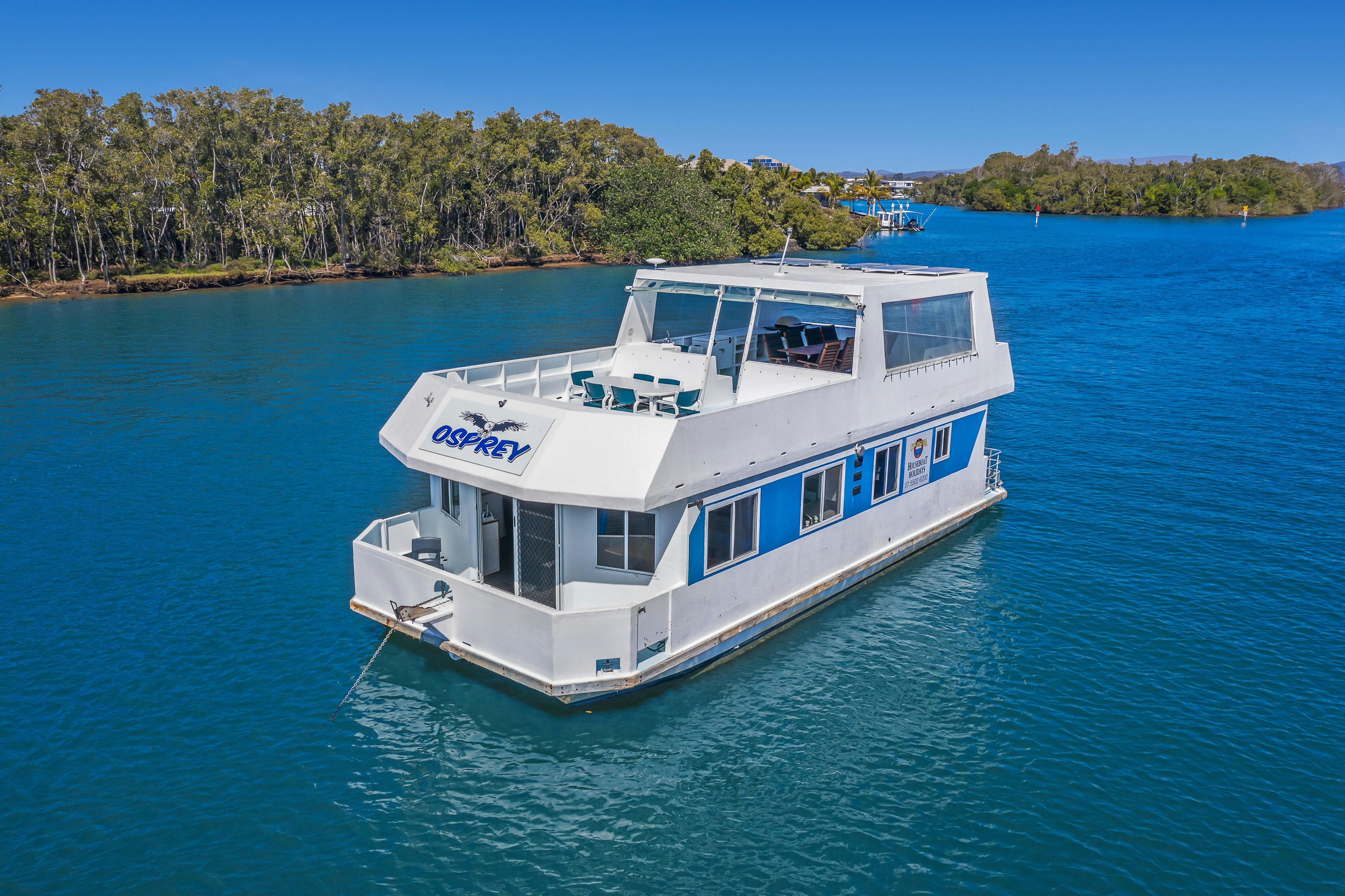 Osprey - 12 Berth Houseboat