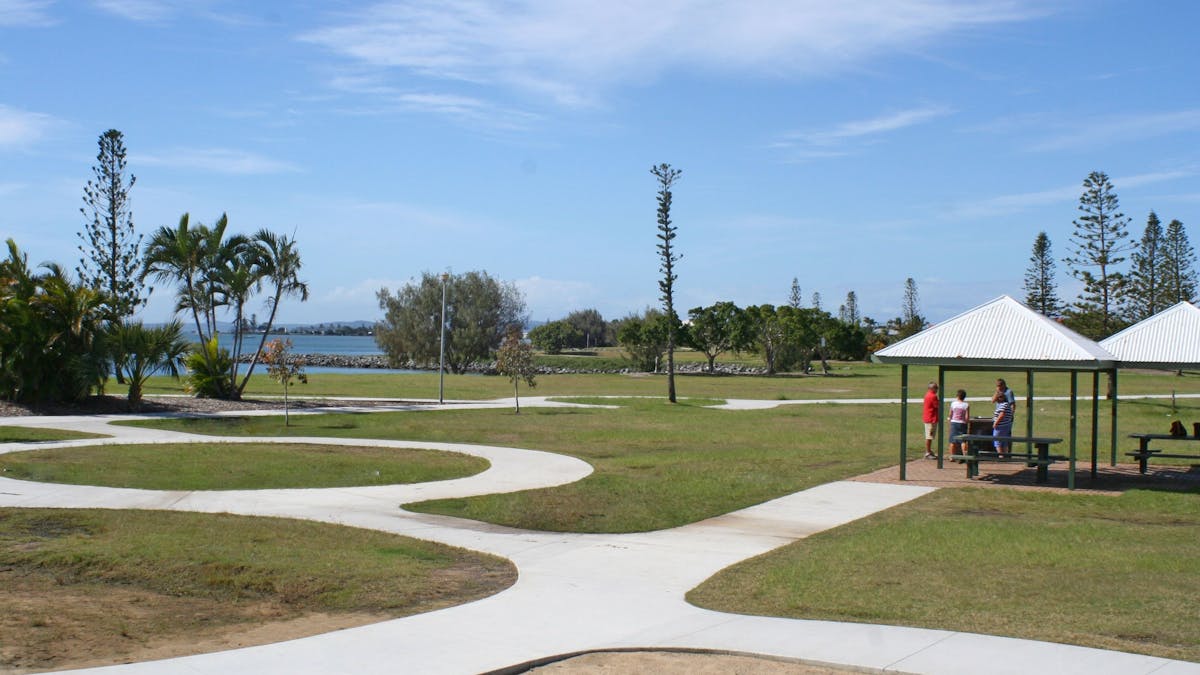 Footpaths at Raby Bay Foreshore, Redlands Coast -ideal for walking and outdoor exercise.