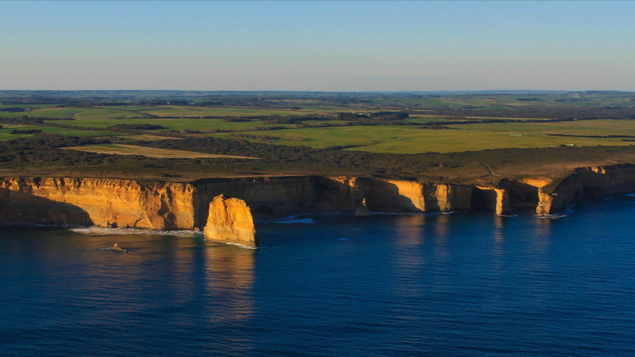 12 Apostles Helicopters