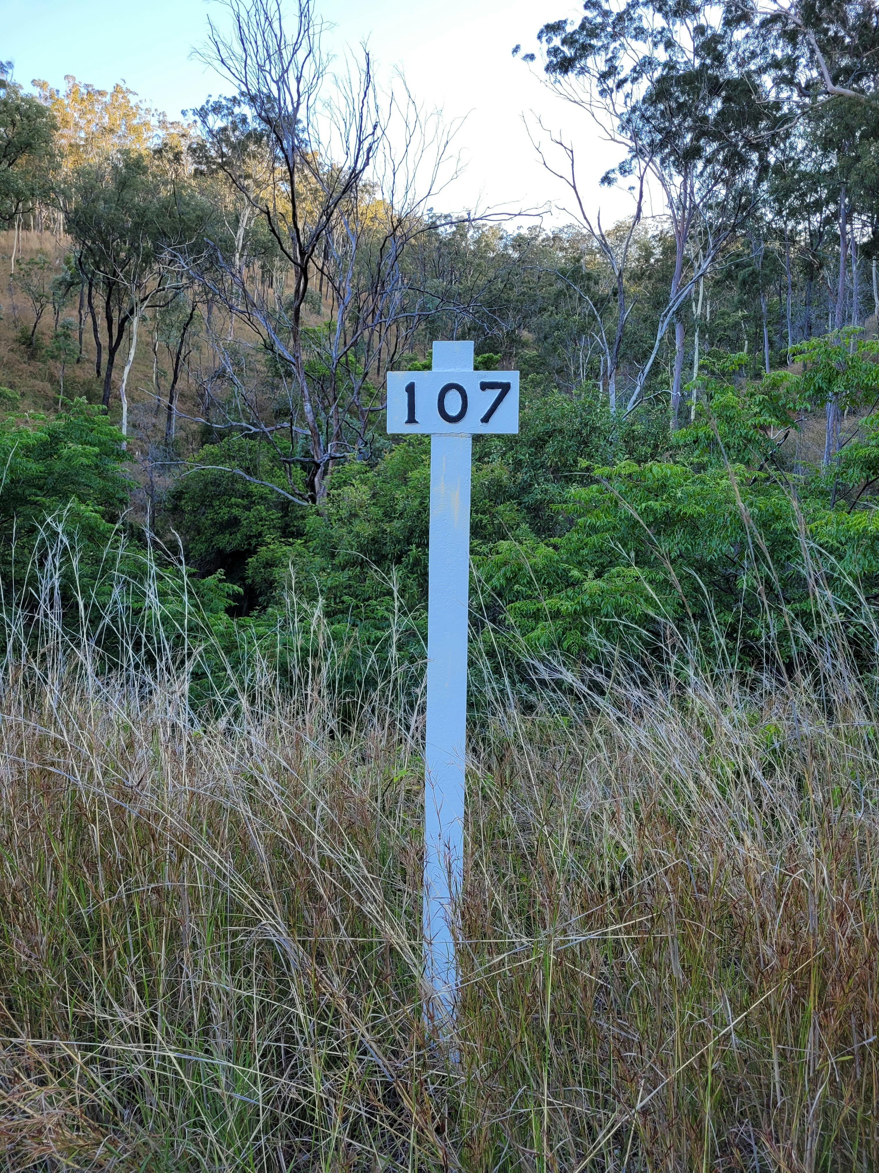 Original rail distance marker