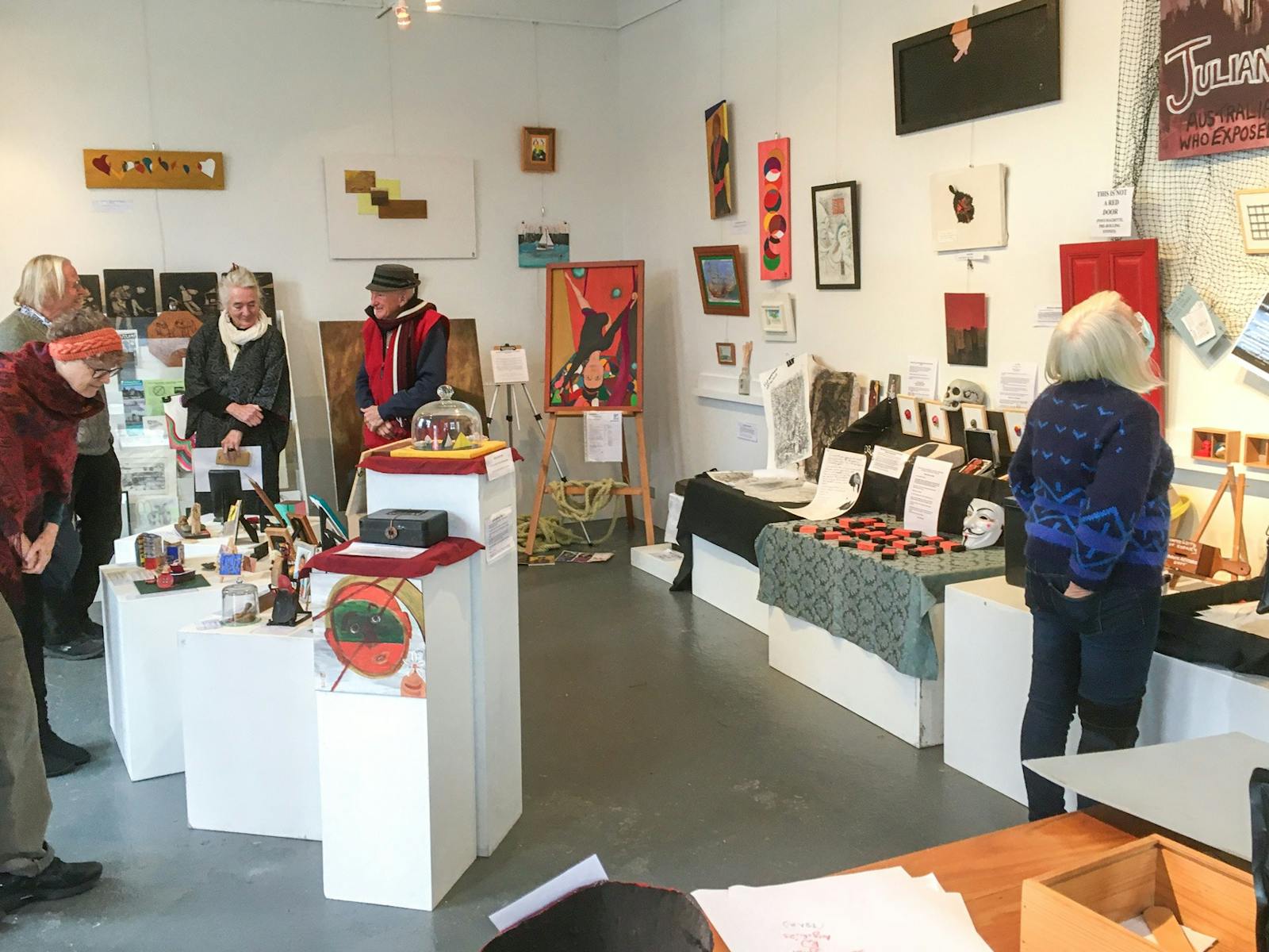 Exhibition at the Lovett Gallery Cygnet