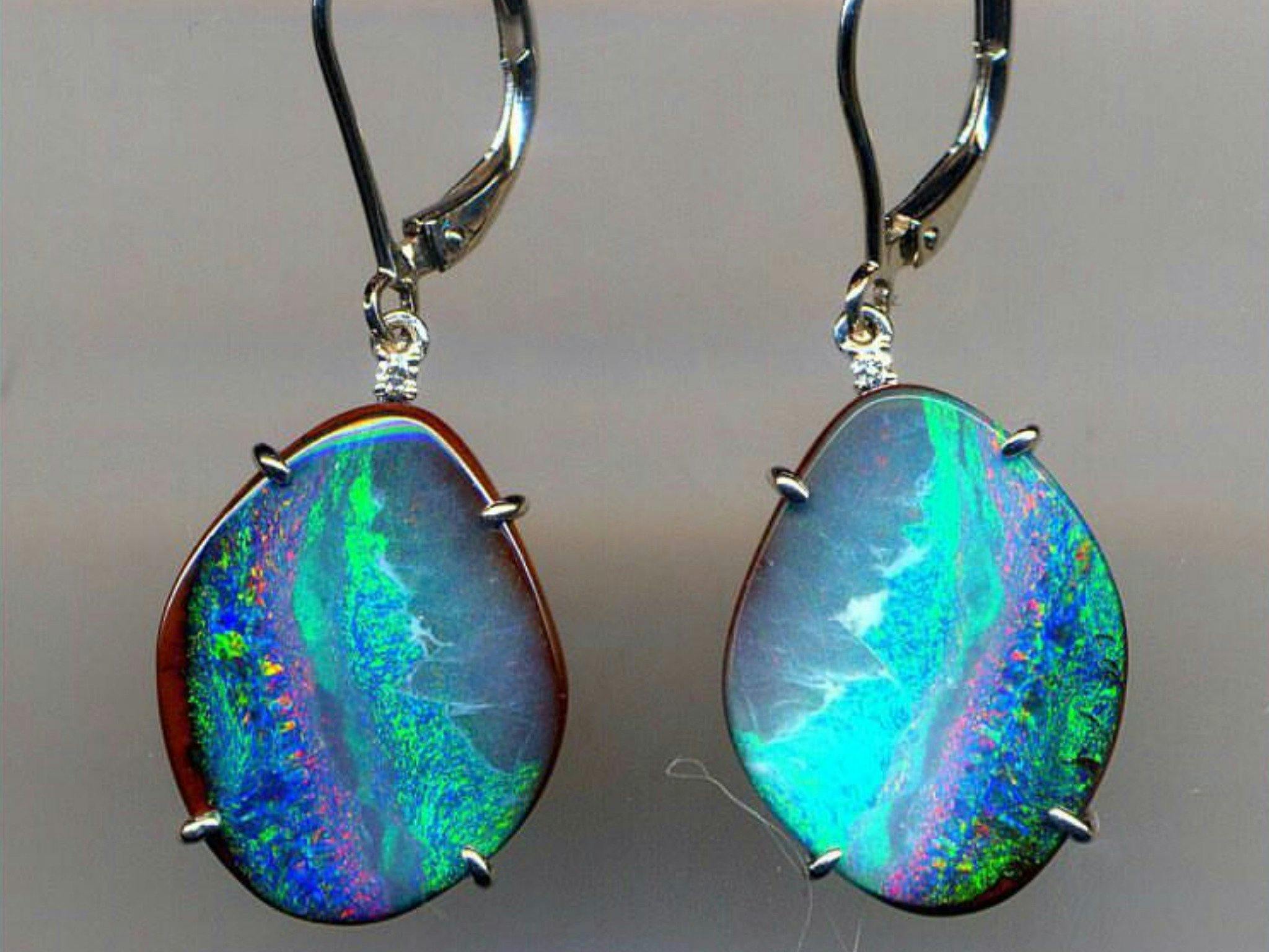 Altmann 및 Cherny 오팔 전문가