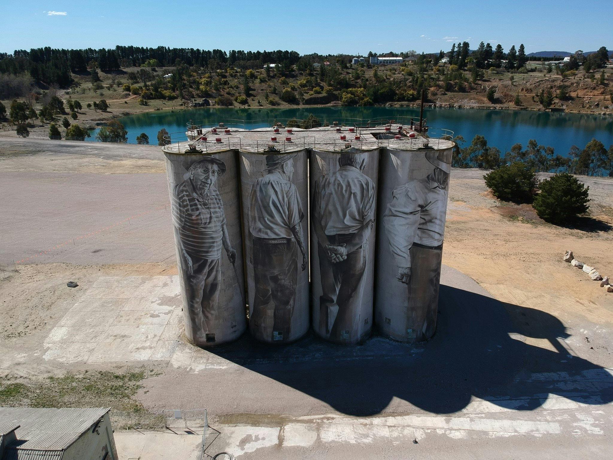 Guido van Helten Silos