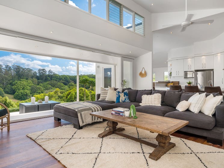 Byrons Brae - Byron Bay - Living Area flow to Kitchen, Outdoor Area and View