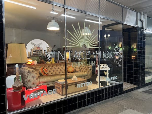 Vintage Vibes Emporium
