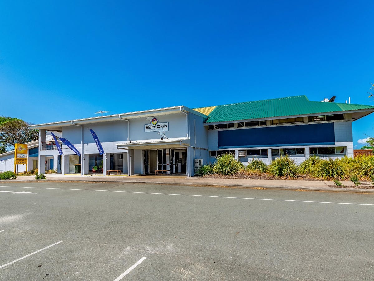 Surf Club