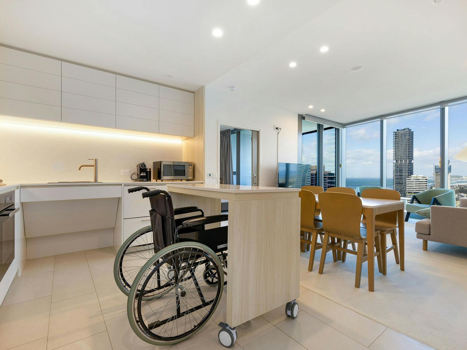 Kitchen & Dining - Accessible Suite Kitchen & Dining - Accessible Suite