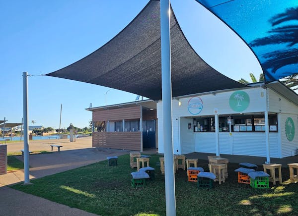 6701 Waterfront Cafe