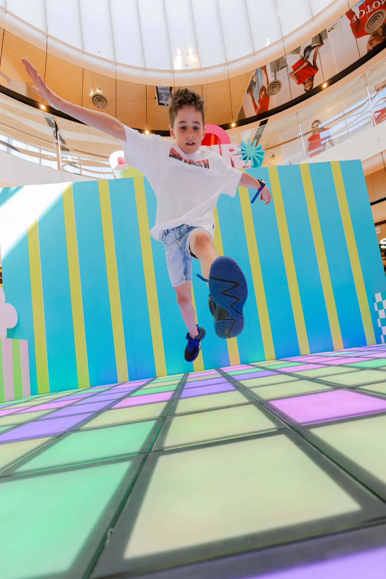 Sunshine Plaza Colour Chase
