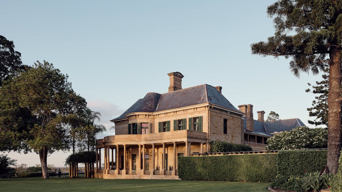 JIMBOUR HOUSE EASTERN FACADE