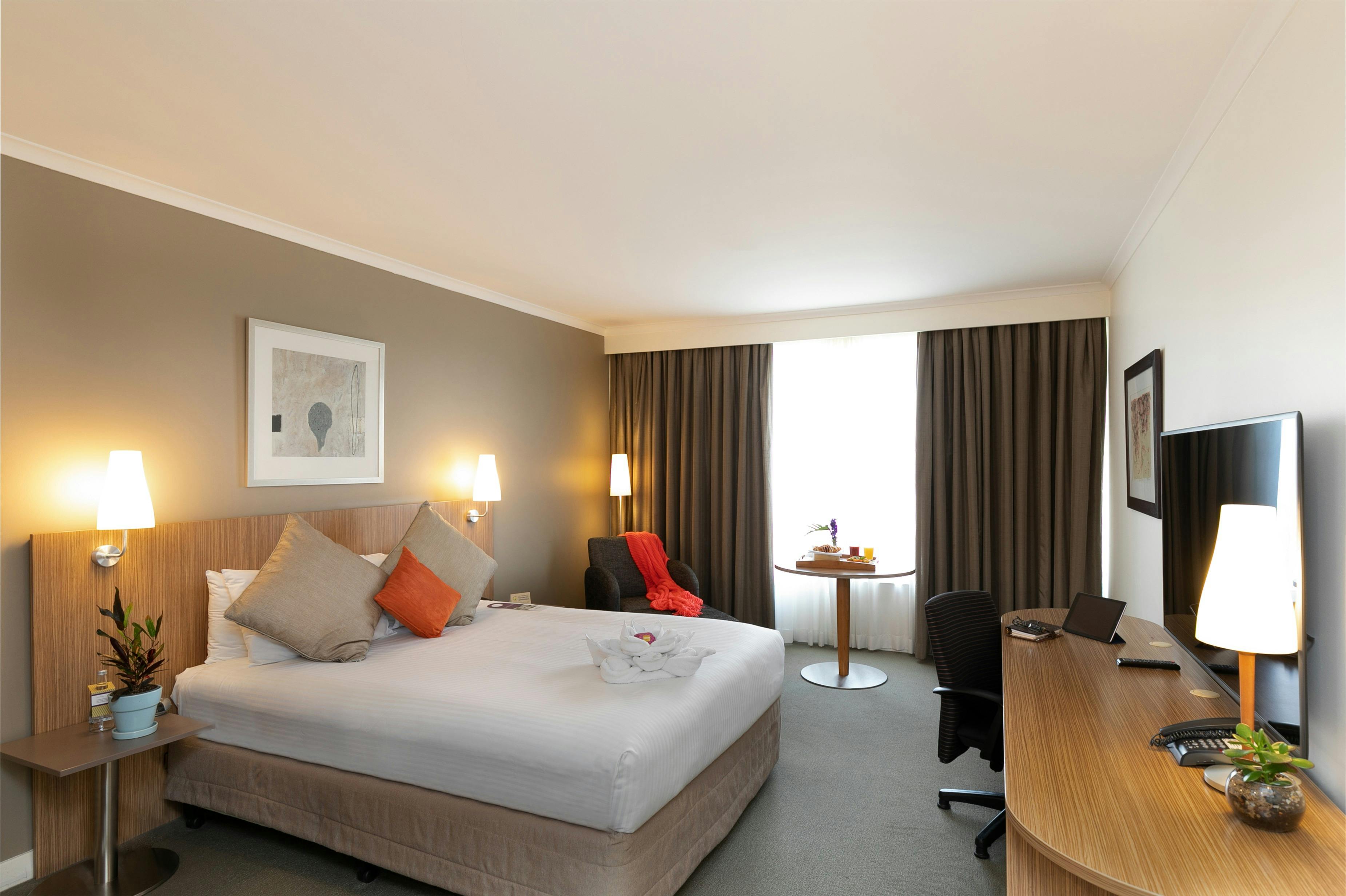 퀸 사이즈 침대