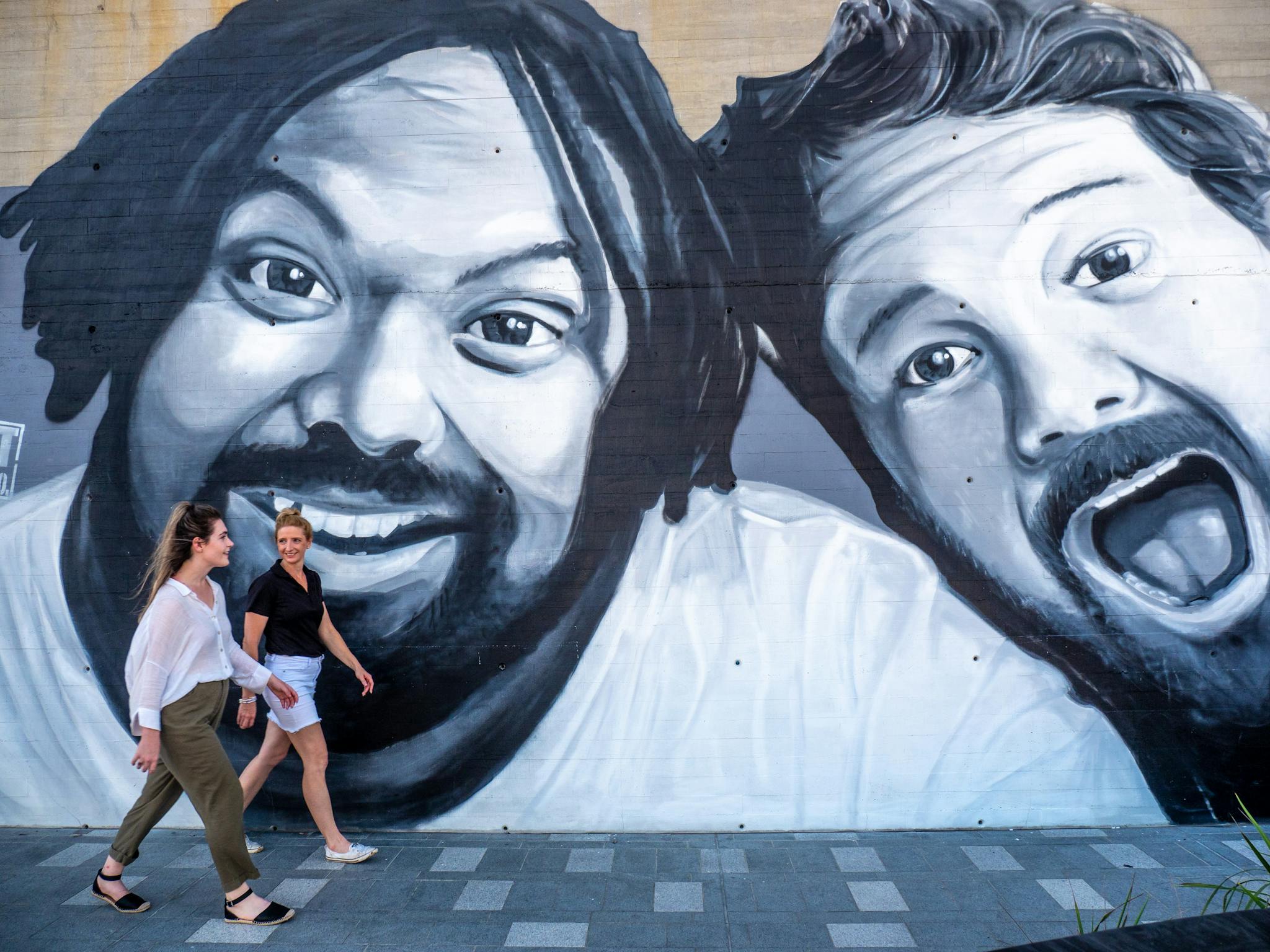 Busby Marou street art