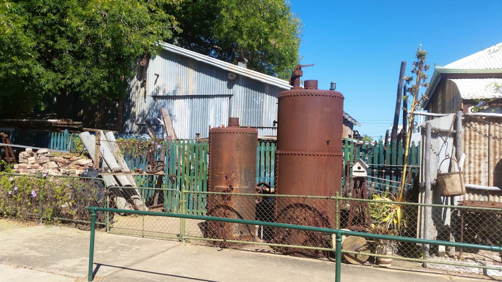Charters Towers Miner's Cottage with Gold Panning activity