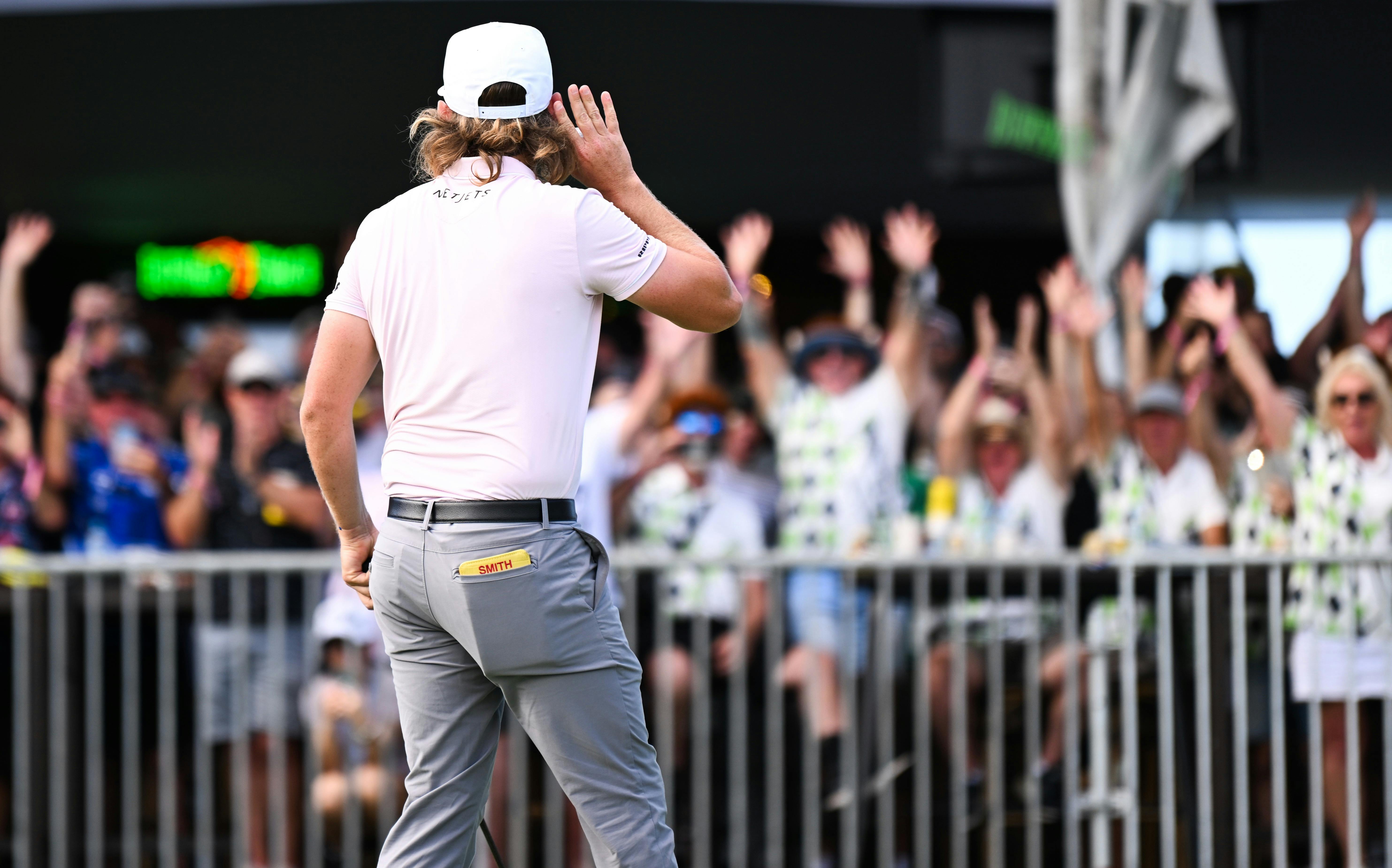 Aus PGA Champs - Cam Smith crowd interaction