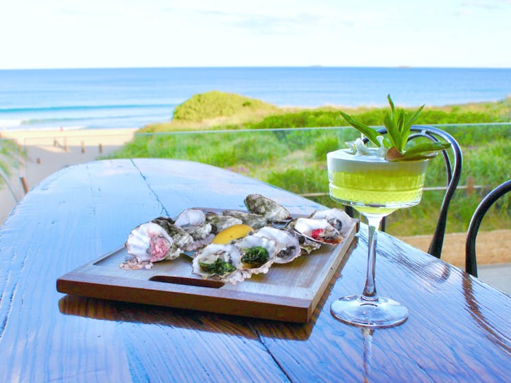 cocktails and oysters by the sea a la carte