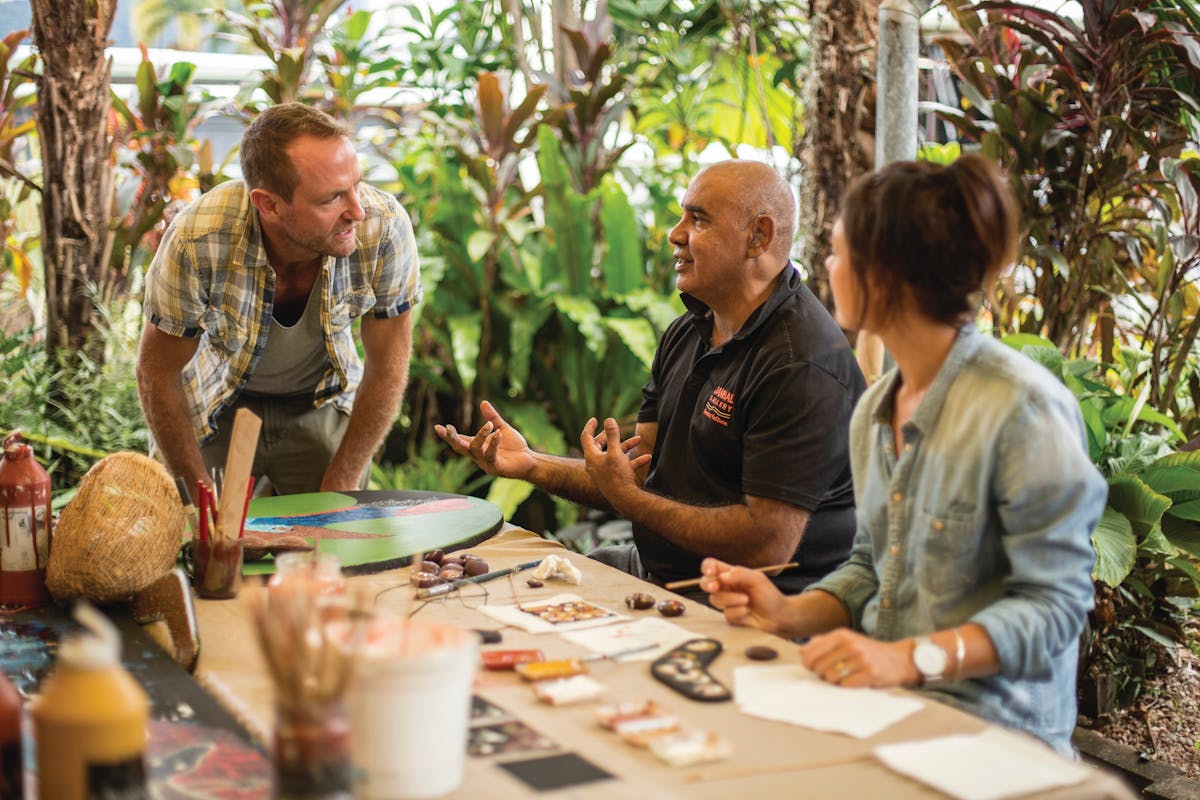 Binna talking about Aboriginal culture with customers