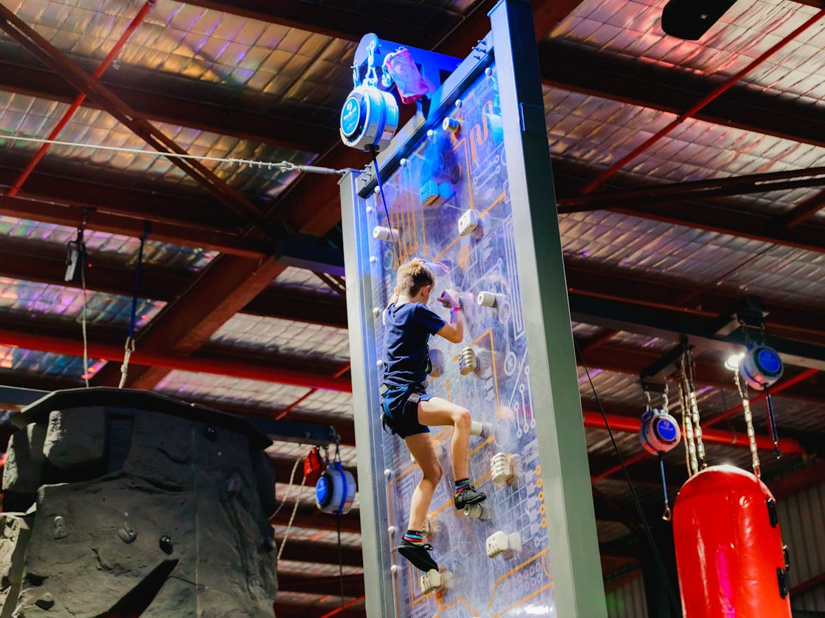 Wall Climb