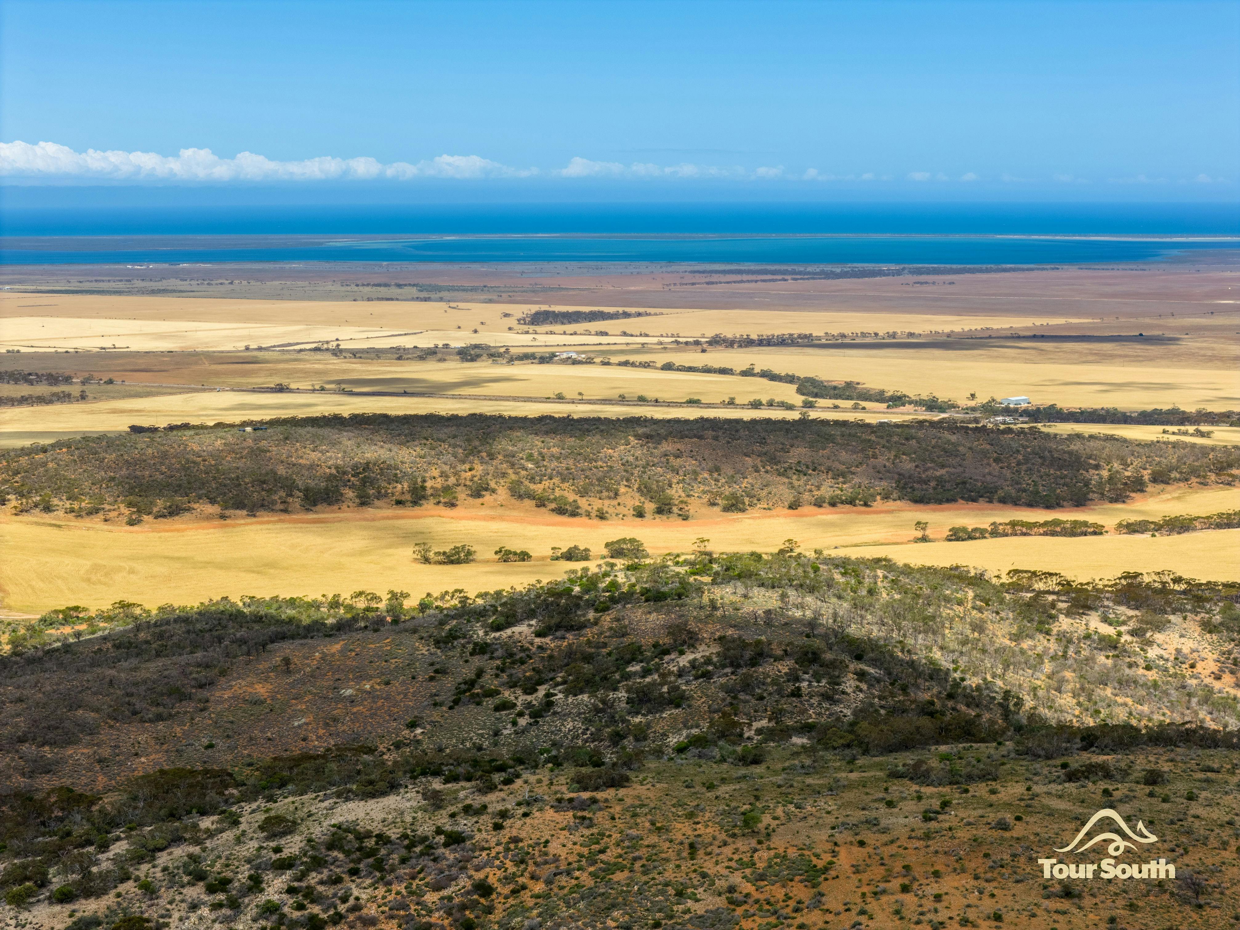 Summit to Sea Eyre Peninsula 4WD Escape