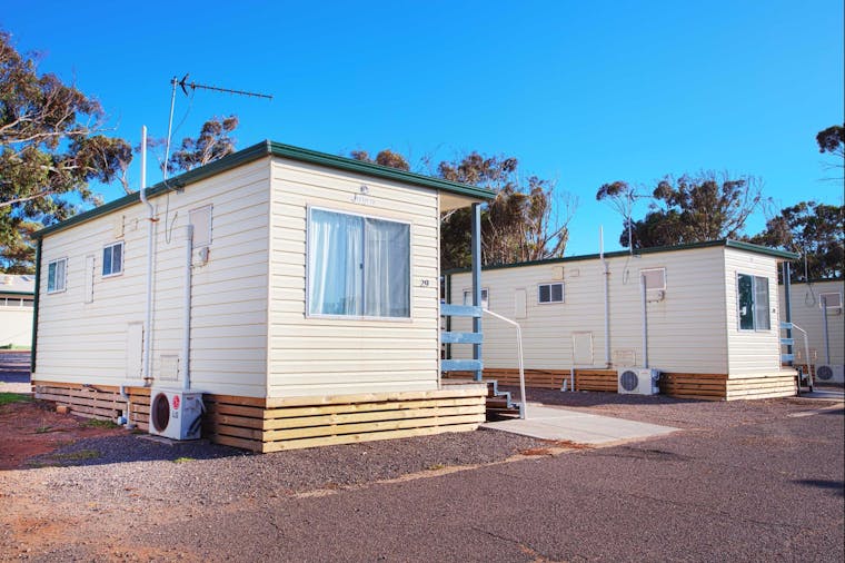 Standard Family Cabin