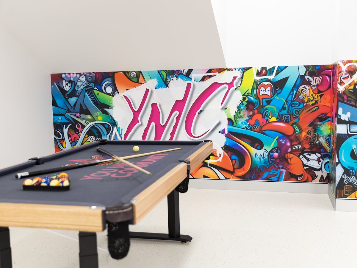 YMC Pool Table