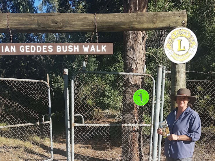 Ian Geddes Bushwalk