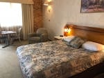 Deluxe Spa room