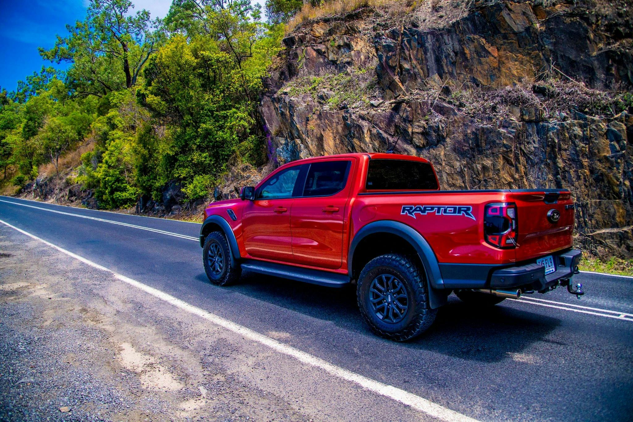 Cairns Luxury Car Hire and Tours