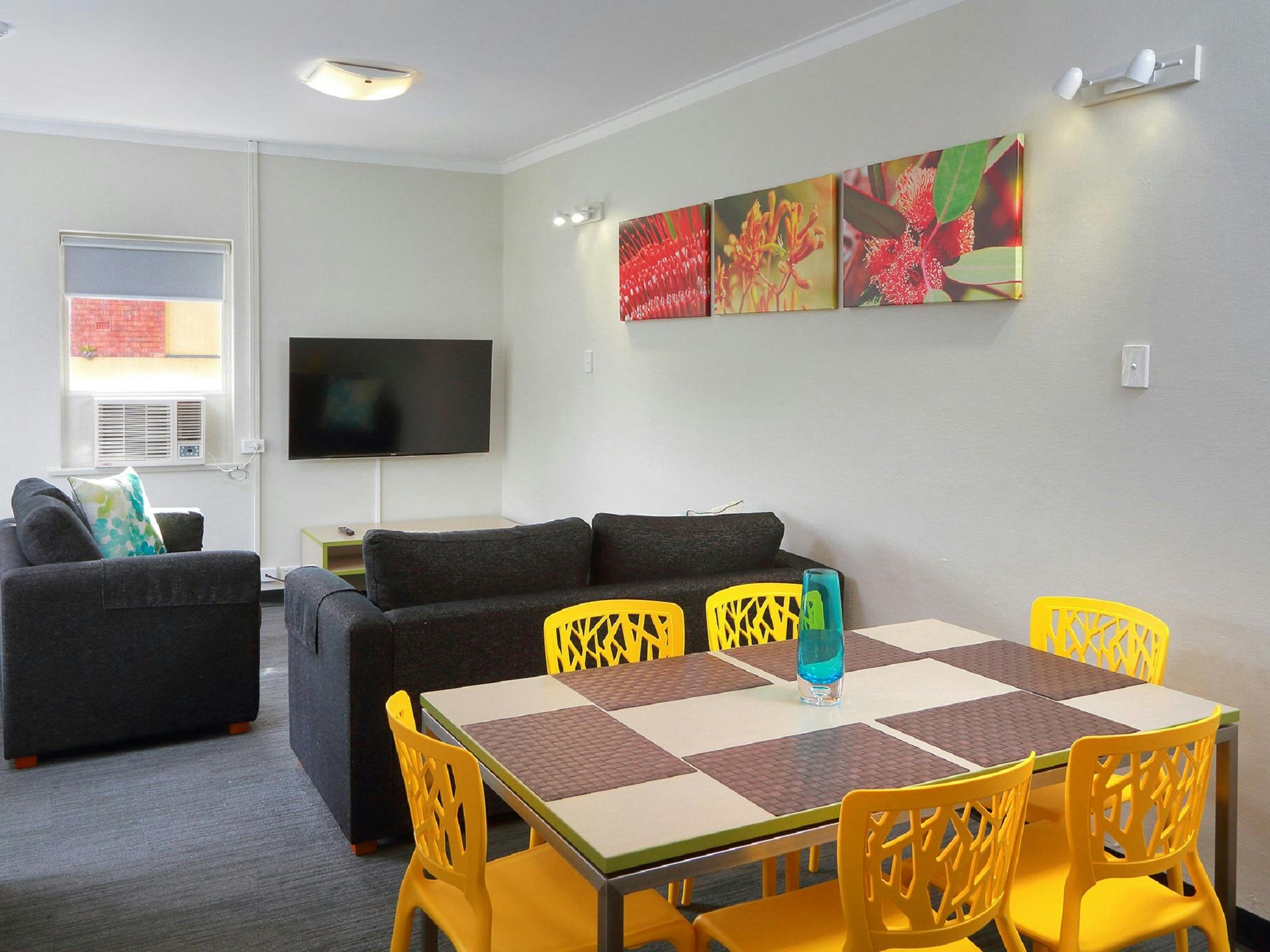 One Bedroom Apartment One Bedroom Apartment