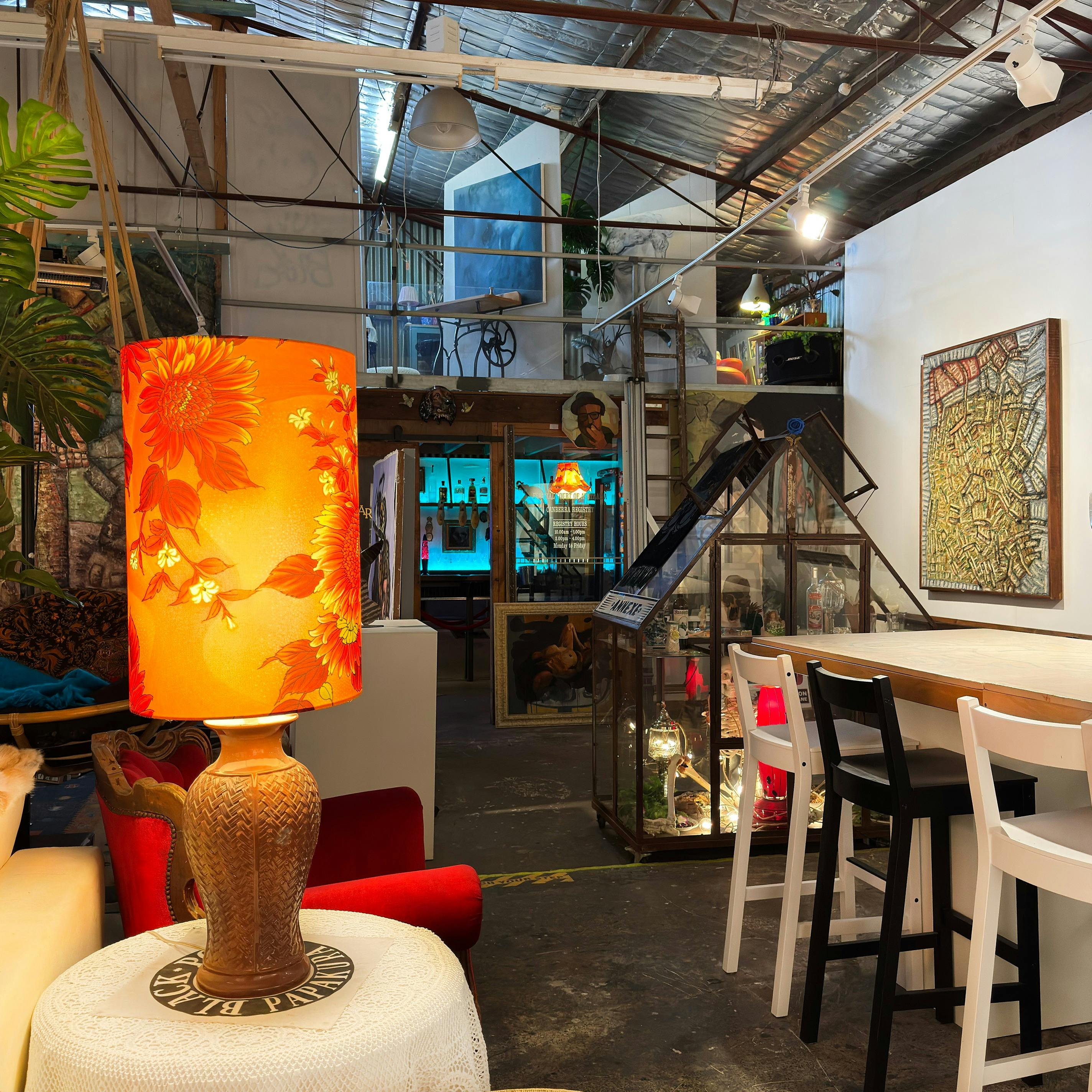 Main gallery - view to bar