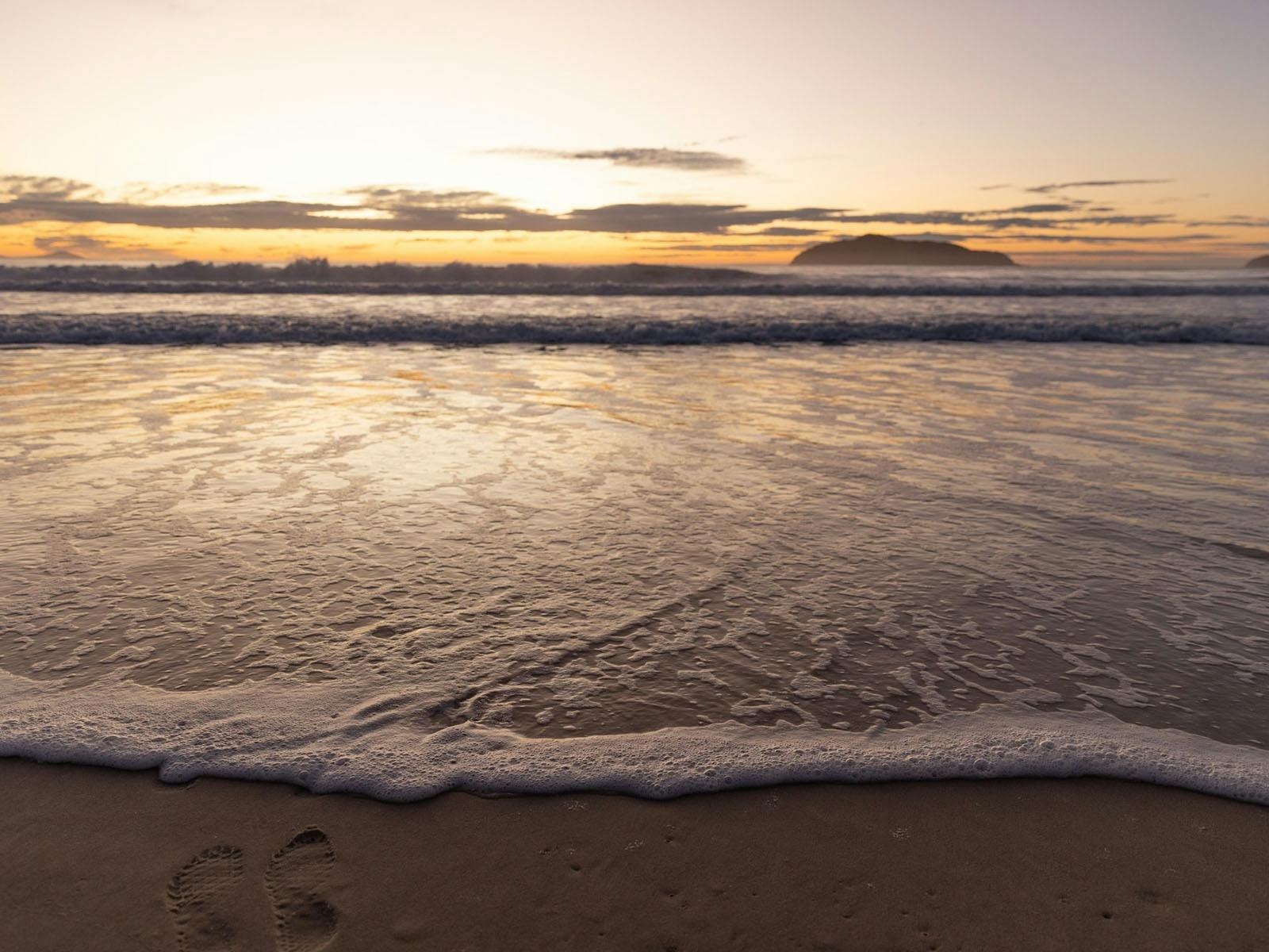 Beach view at Reflections Hawks Nest