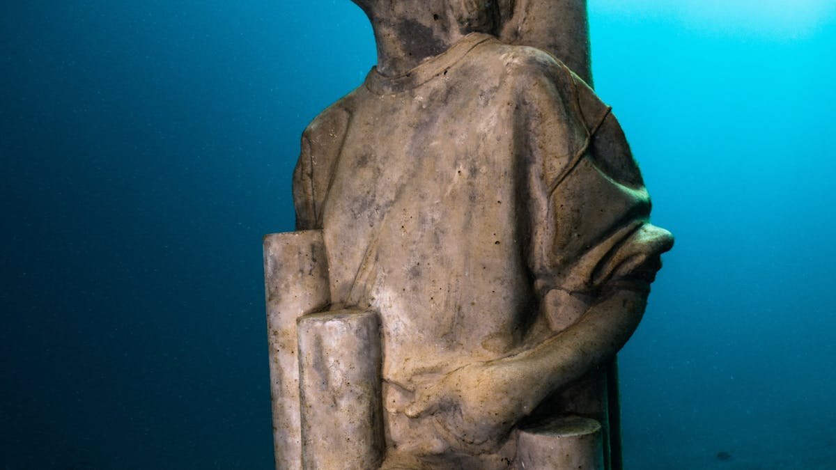 Ocean Sentinels / MOUA / Museum of Underwater Art