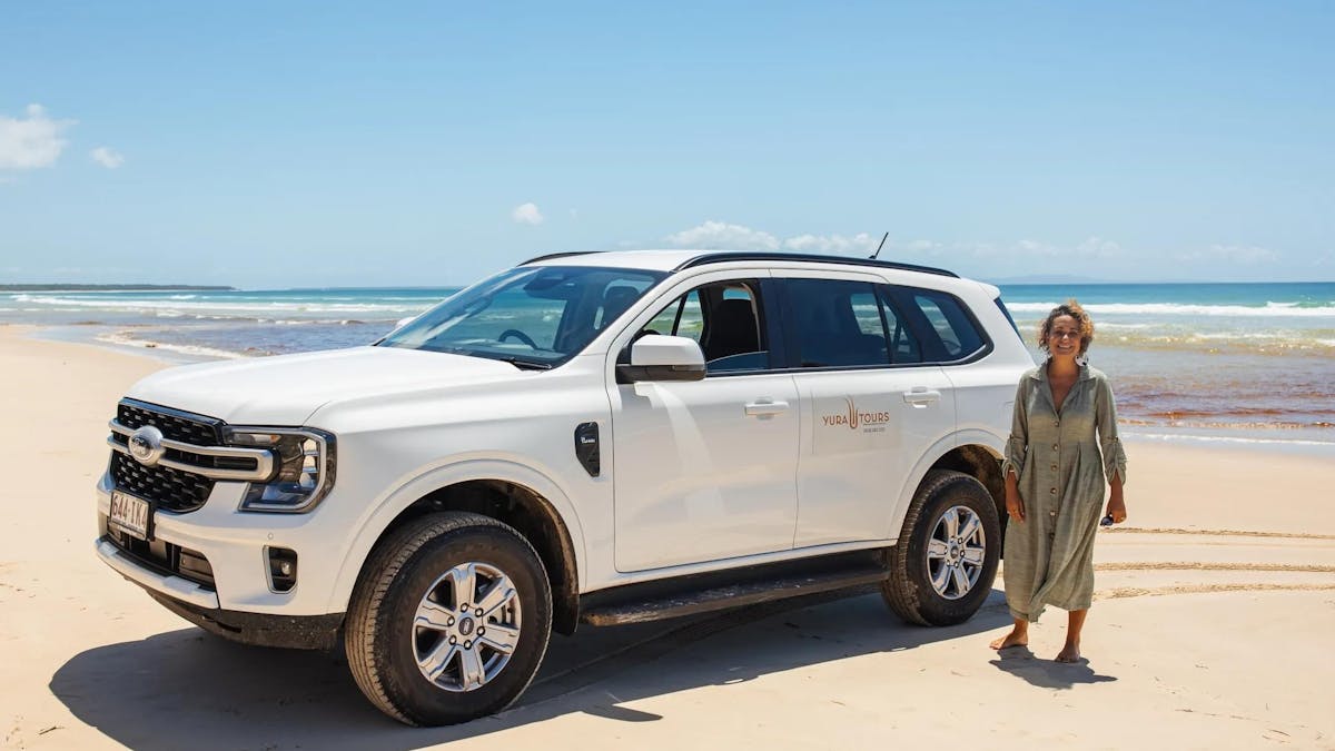 4wd Beach tour vehicle
