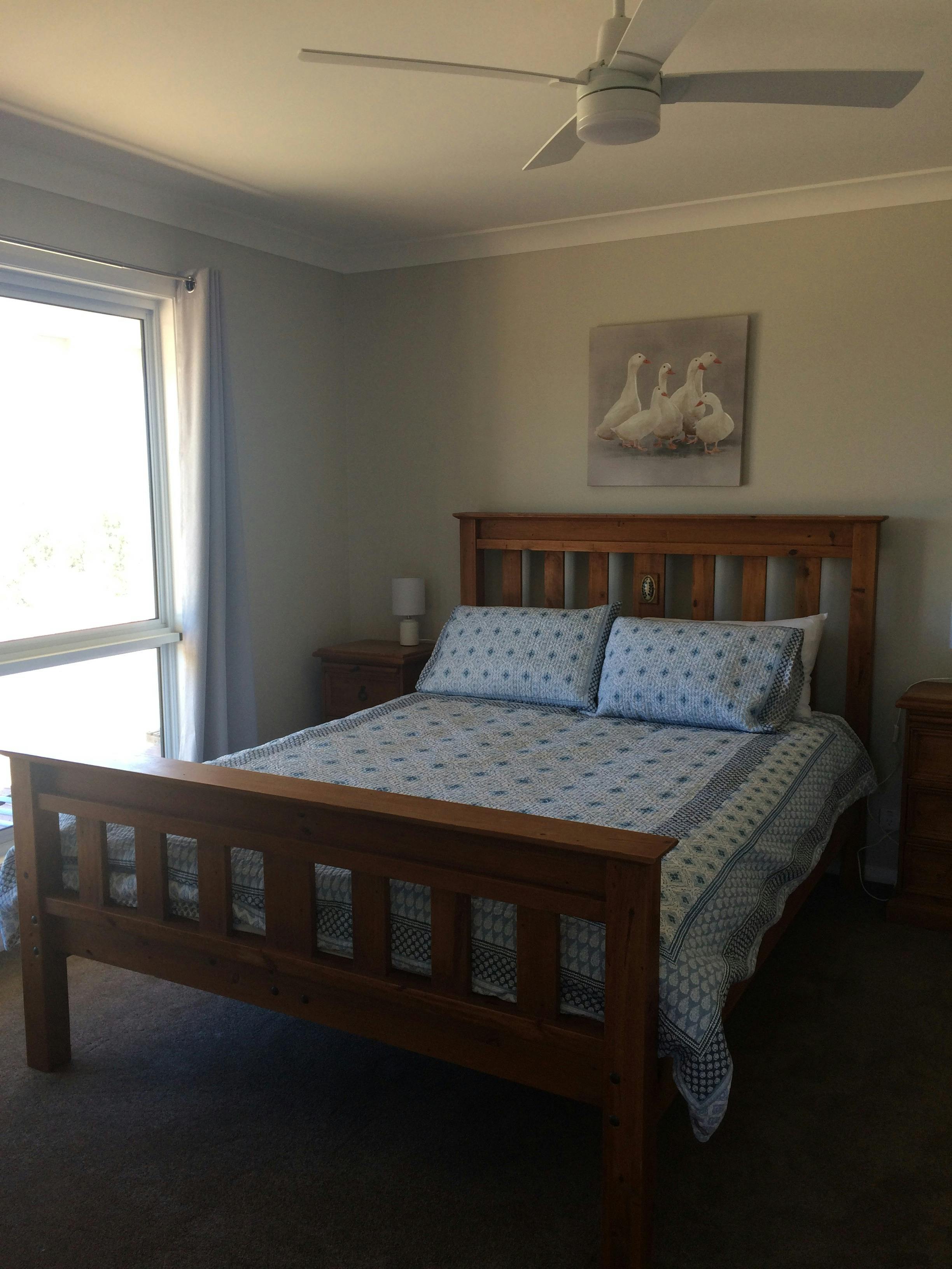 Also has a desk, couch and walk-in robe