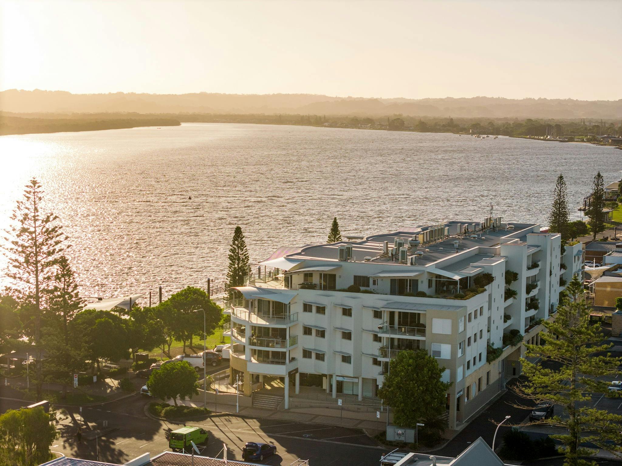 ballina waterfront accommodation aerial
