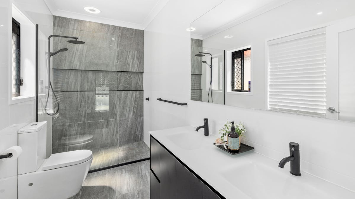 ensuite