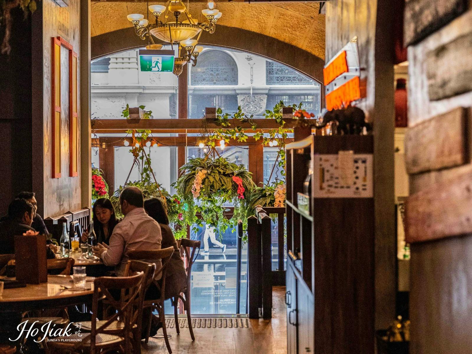 Ho Jiak Townhall Interior