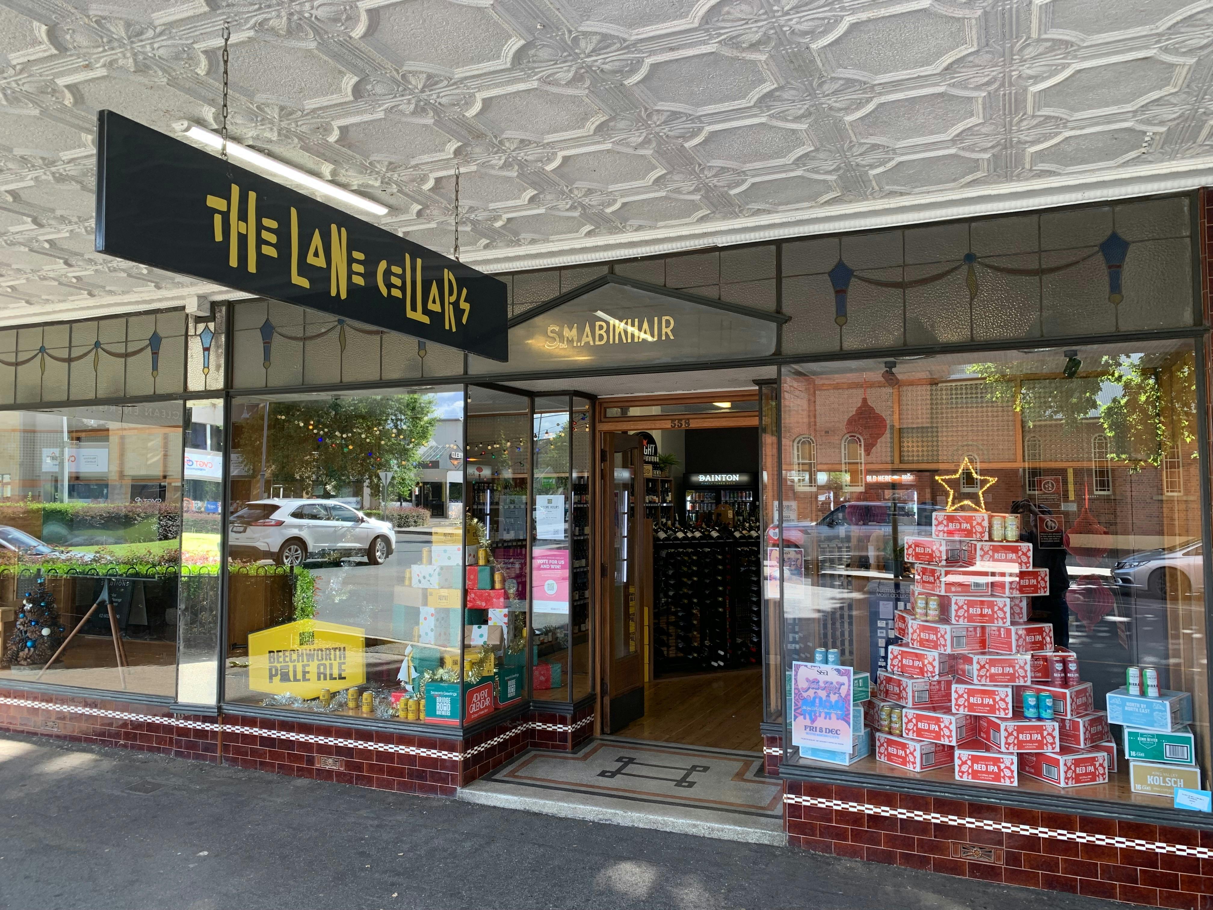 The Lane Cellars, Olive St Albury