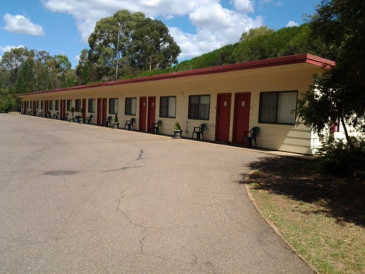 Wagon Wheel Motel and Units