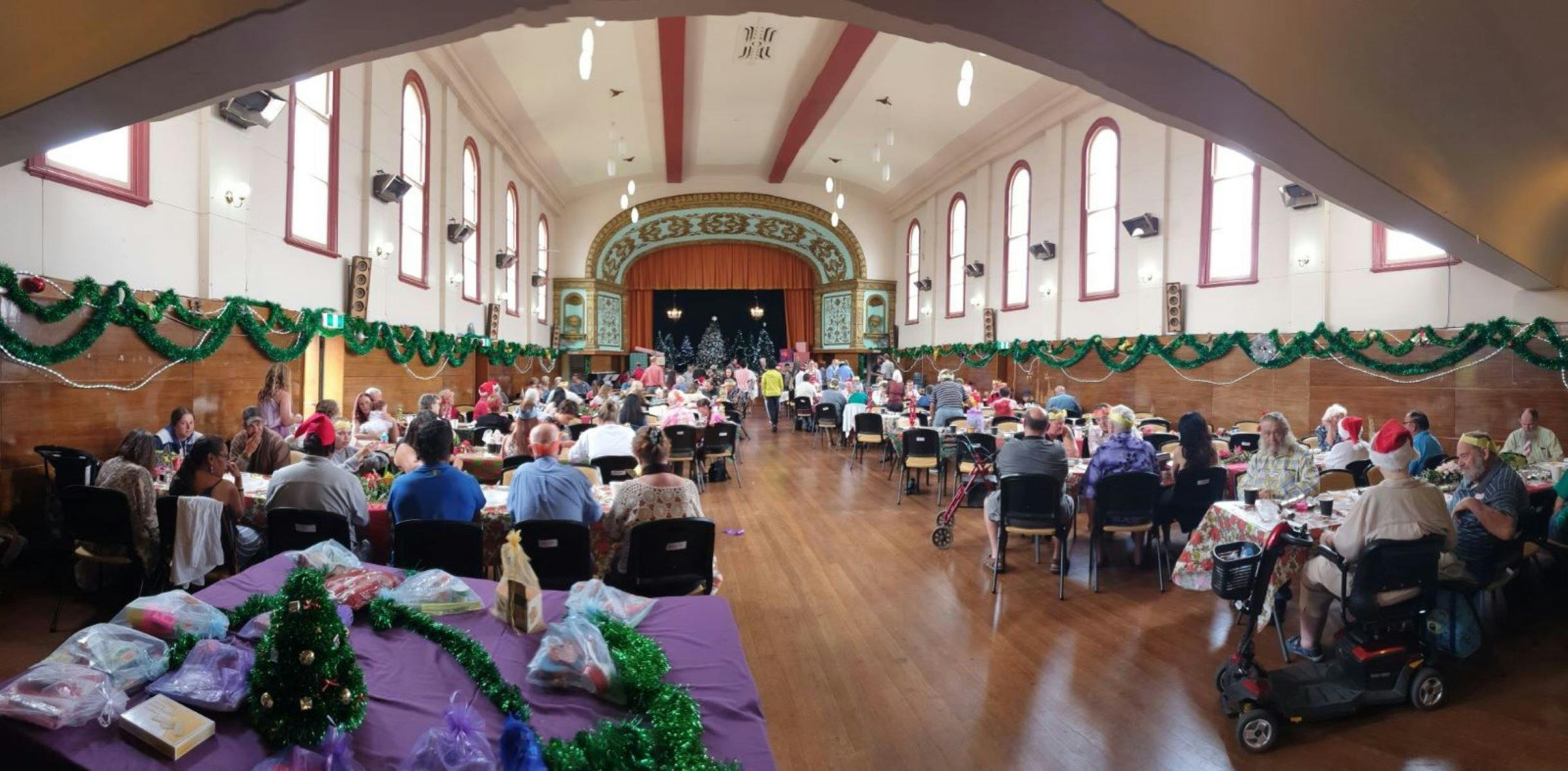 Glen Innes Severn Community Christmas Day Luncheon
