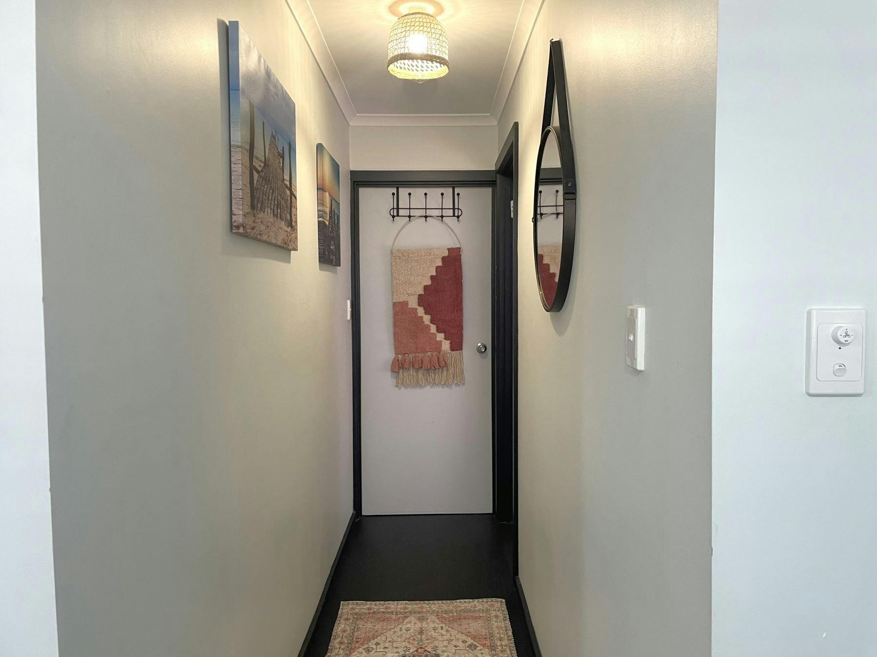 The Little Blue House, Port Victoria