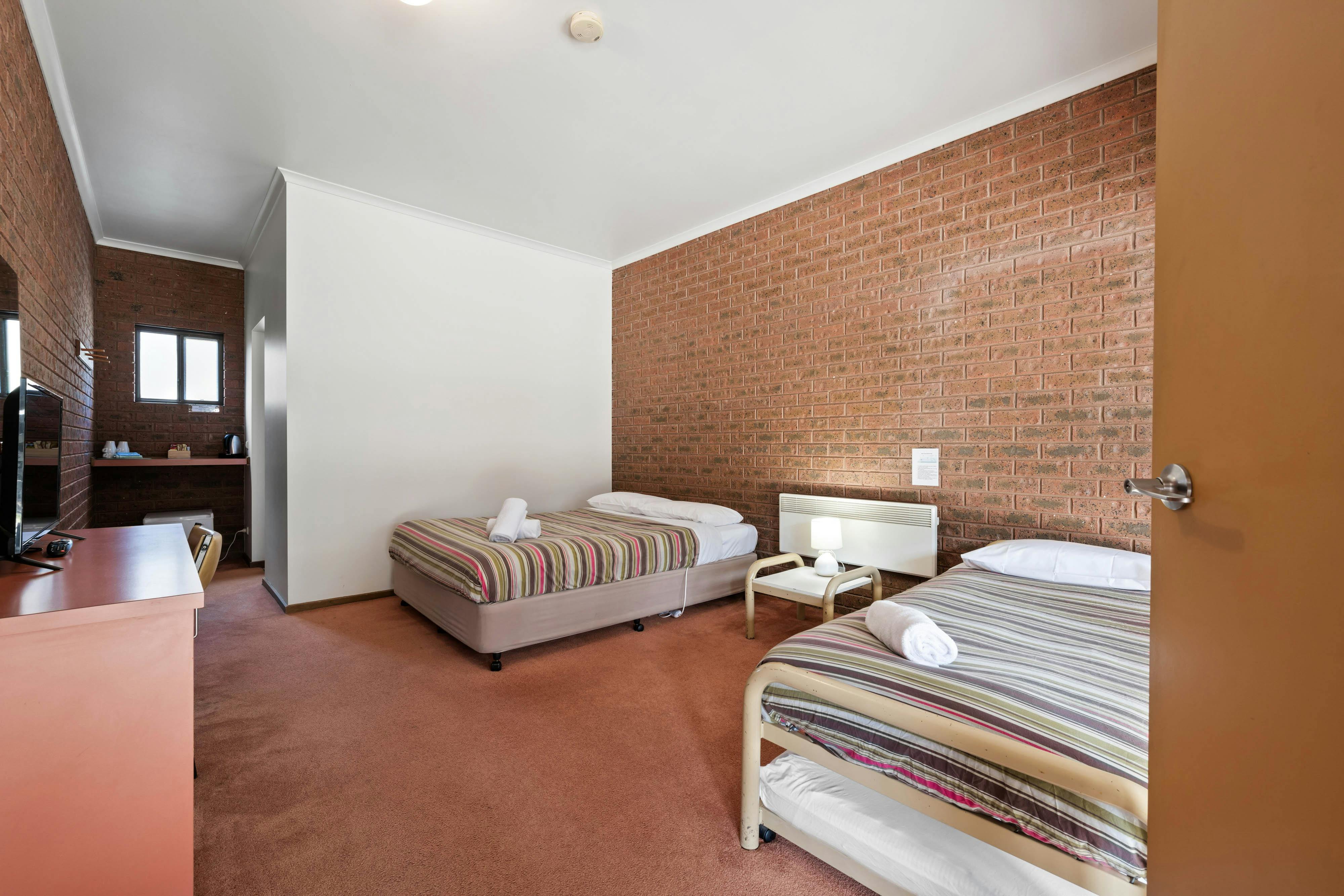 Snowline Hotel Bedroom