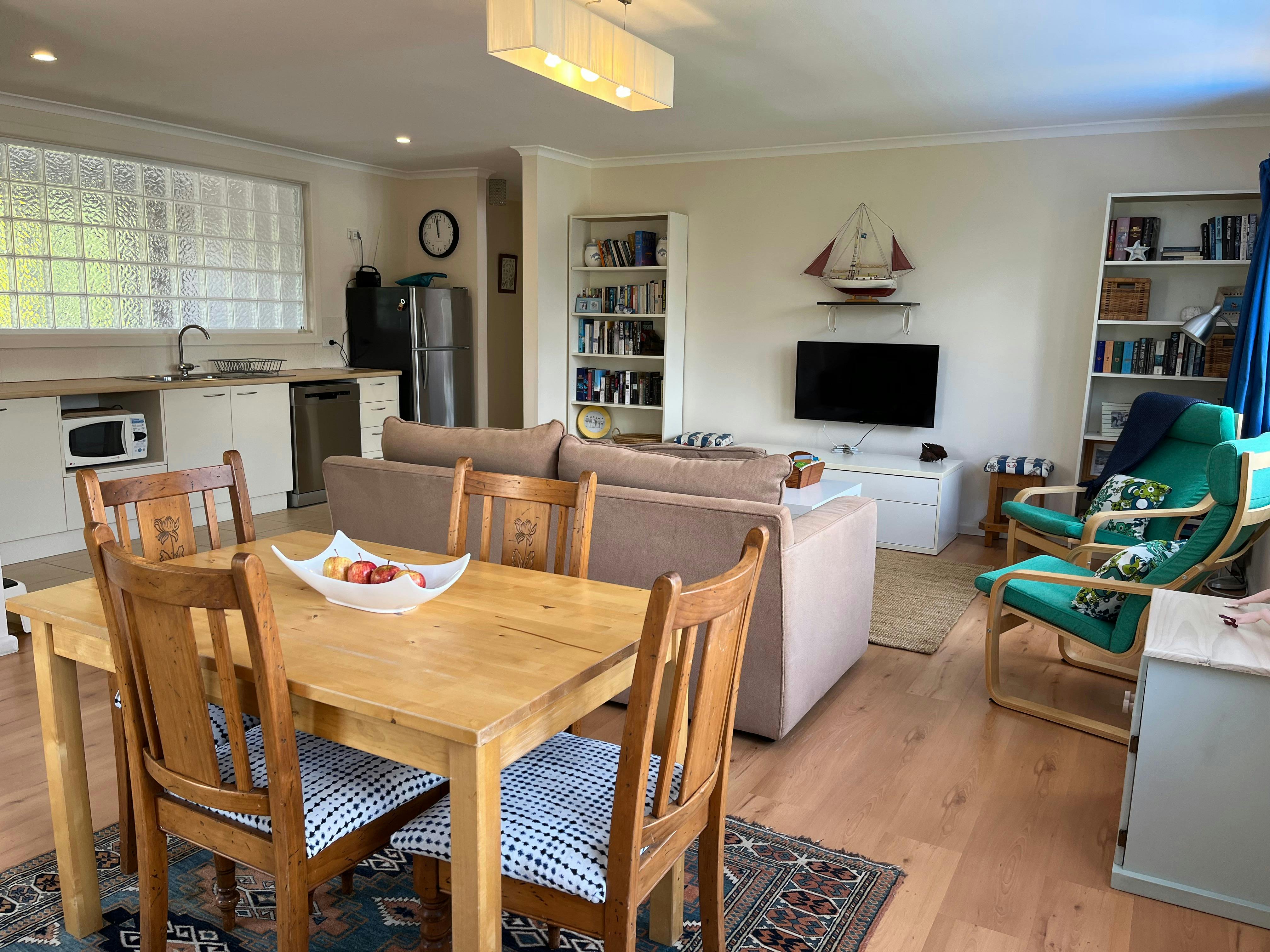 Open plan living/dining