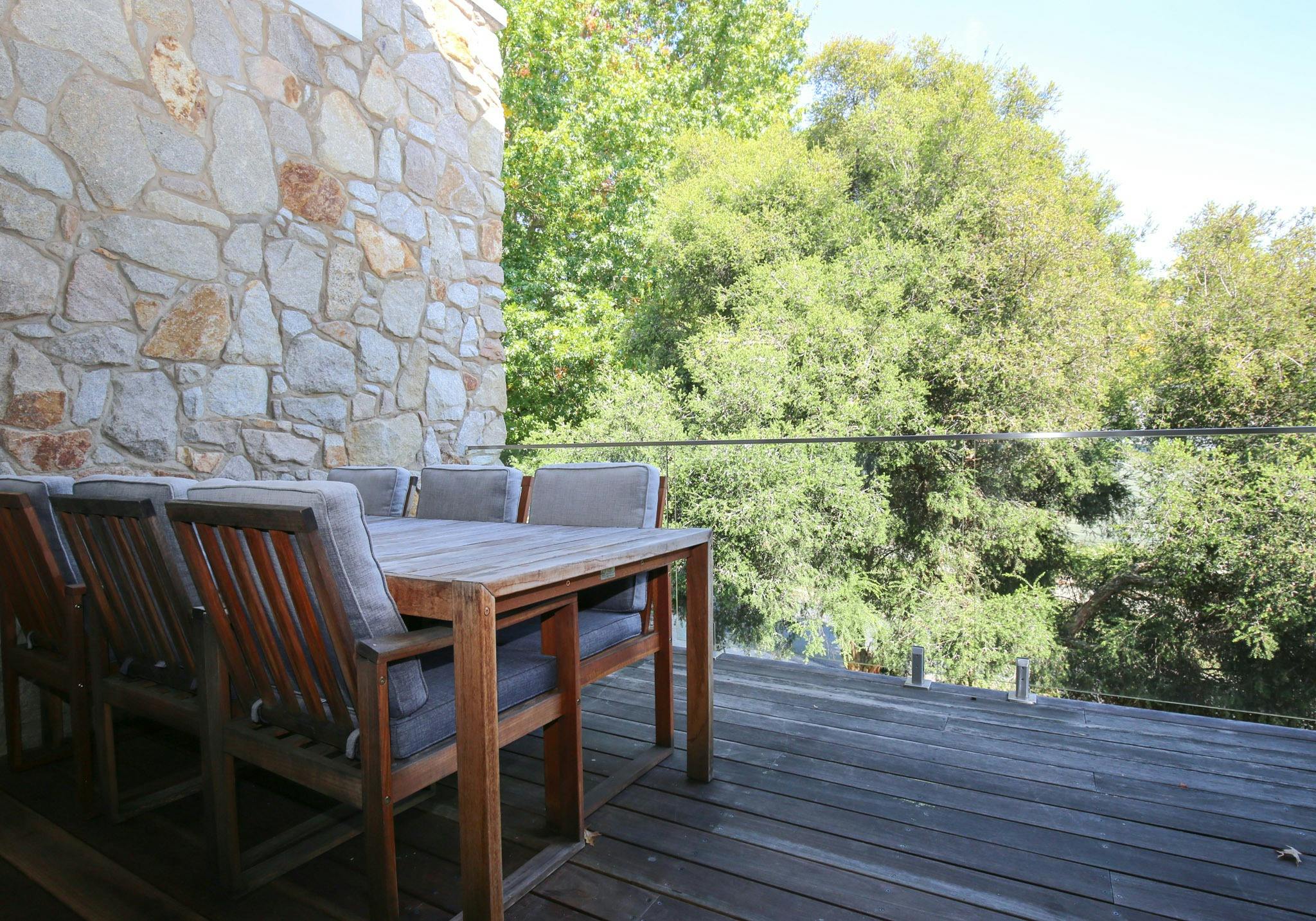 Alfresco deck at The Stelvio Villas One Bright Accommodation Alpine Valley Getaways