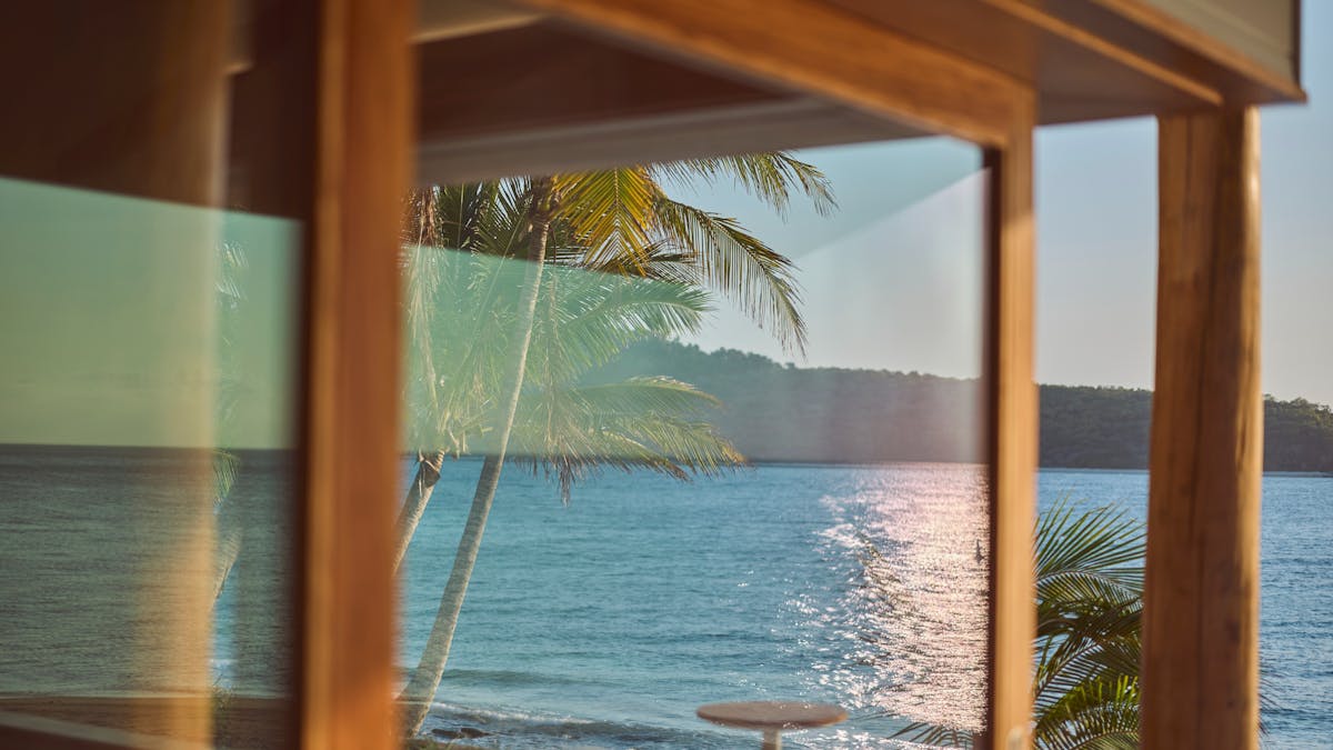 Image showing reflection of water in glass