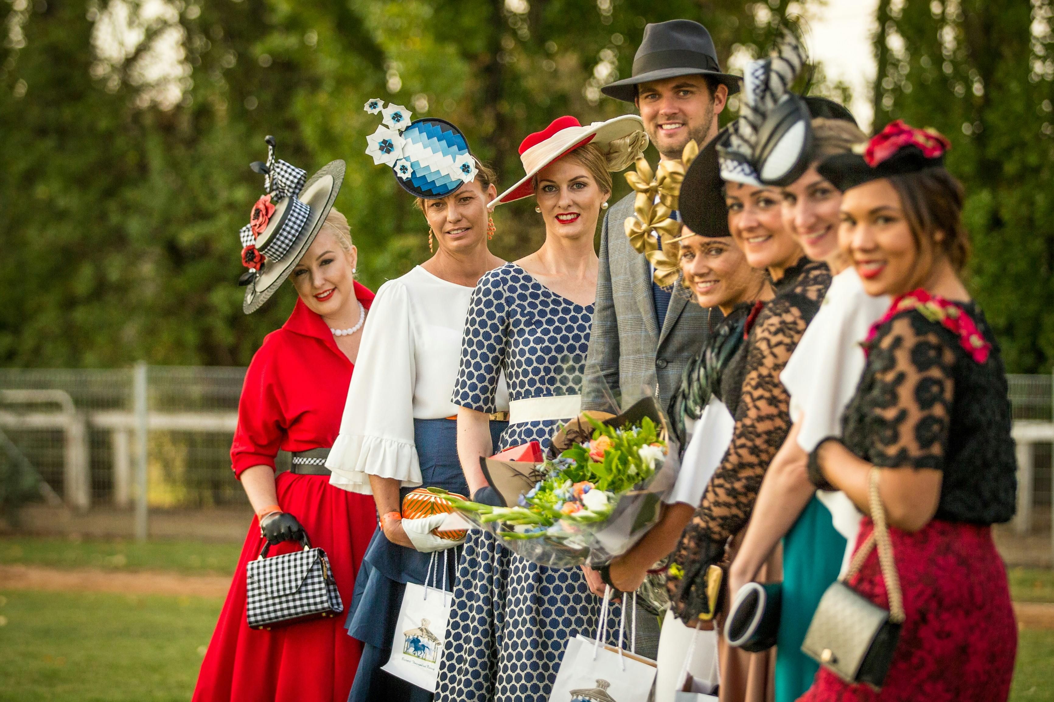 Anzac Day Soldiers Saddle Race Meeting