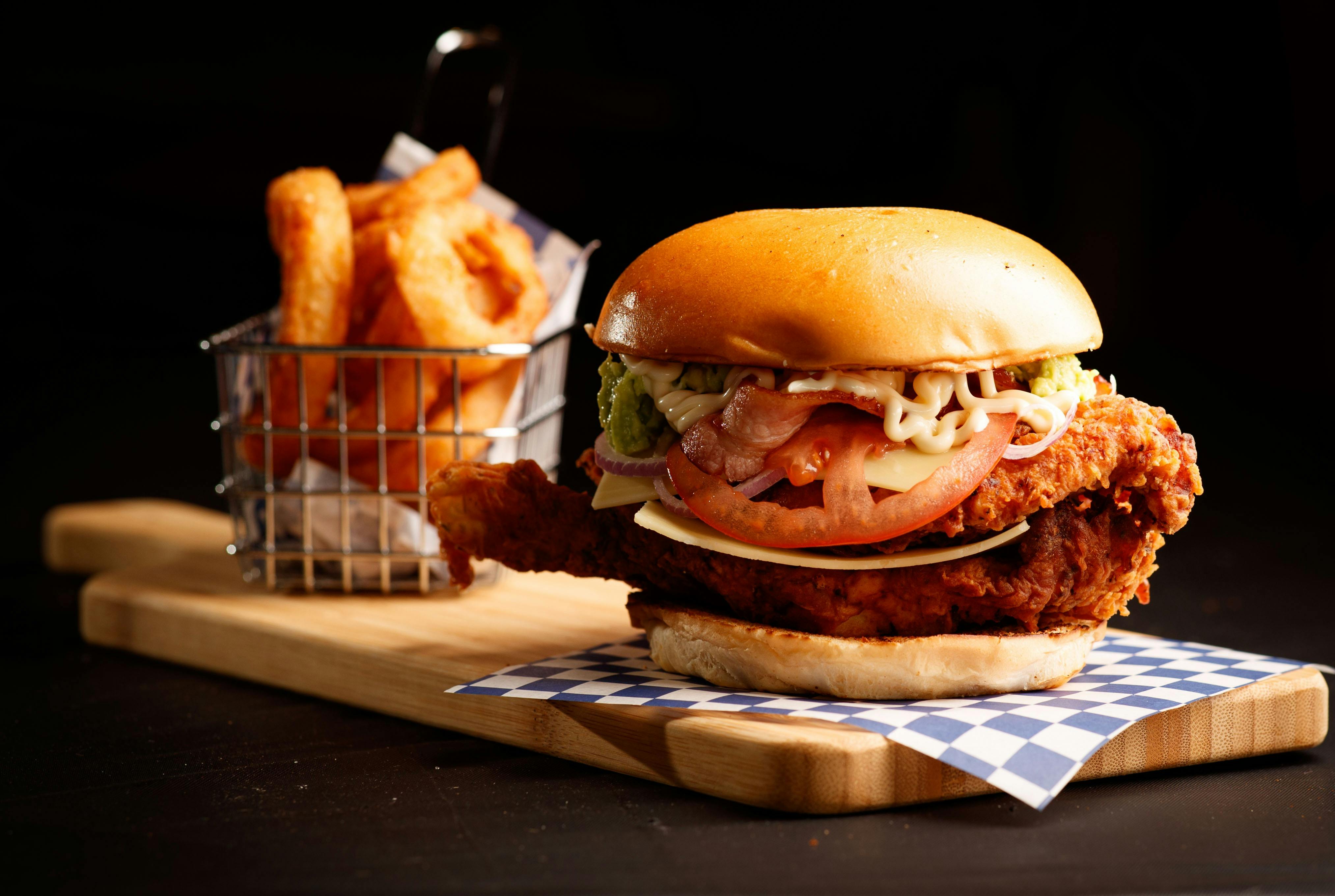 Benny's American Burger Blackwood